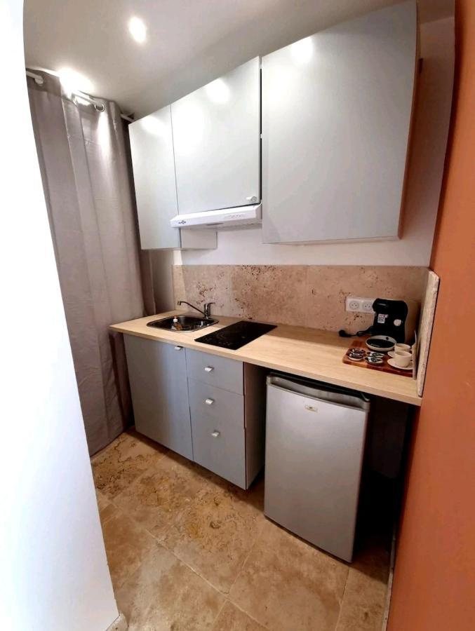 Suite Jaccuzzi En Camargue Port-Saint-Louis-du-Rhône Exterior foto